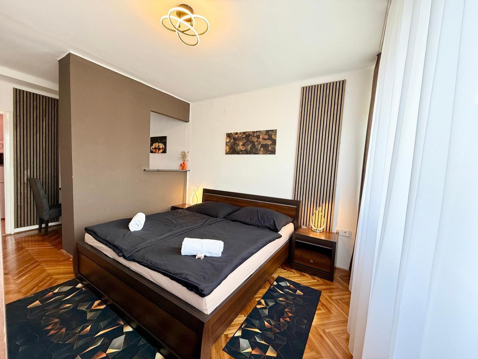 Centrum Apartman Sarospatak Luaran gambar
